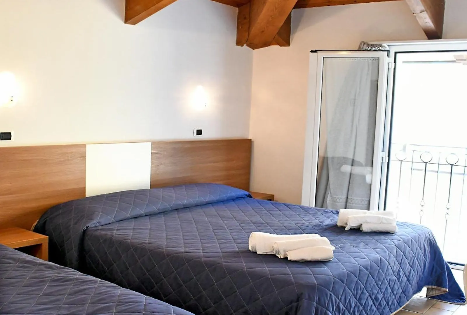 Hotel Edera Riccione 0*,